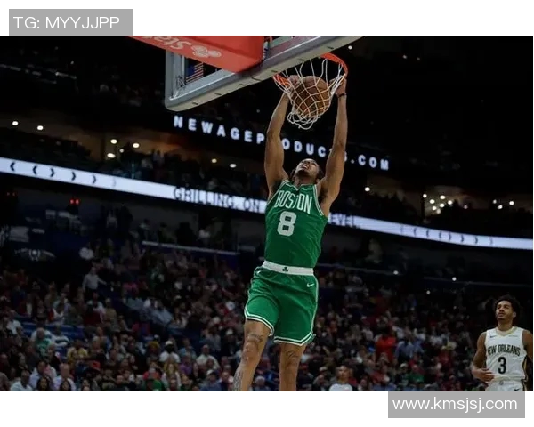 揽下两双！米诺特9投4中&三分6中2得到11分14板2助3断1帽