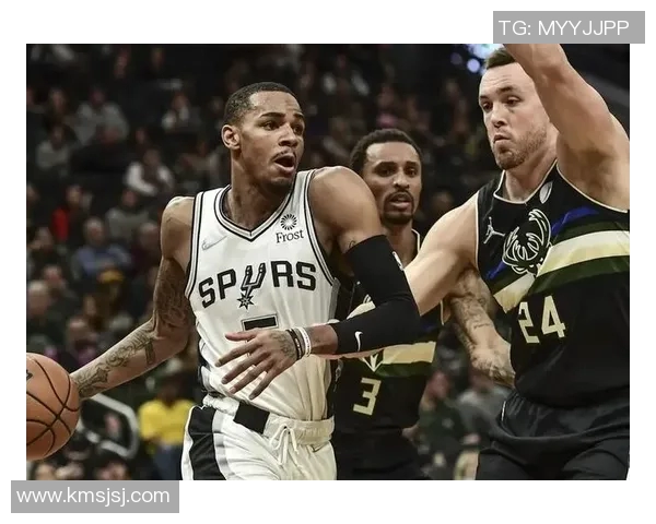 美记：老鹰从未考虑过交易特雷·杨，相信本赛季能进东部前四